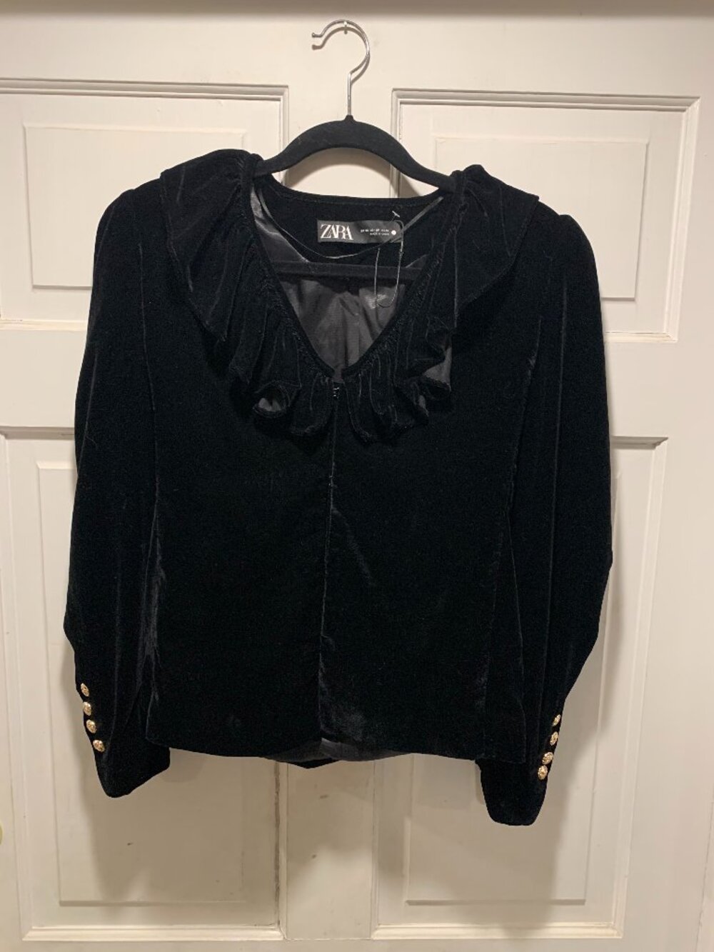 Zara~ Gorgeous Black Velvet Top